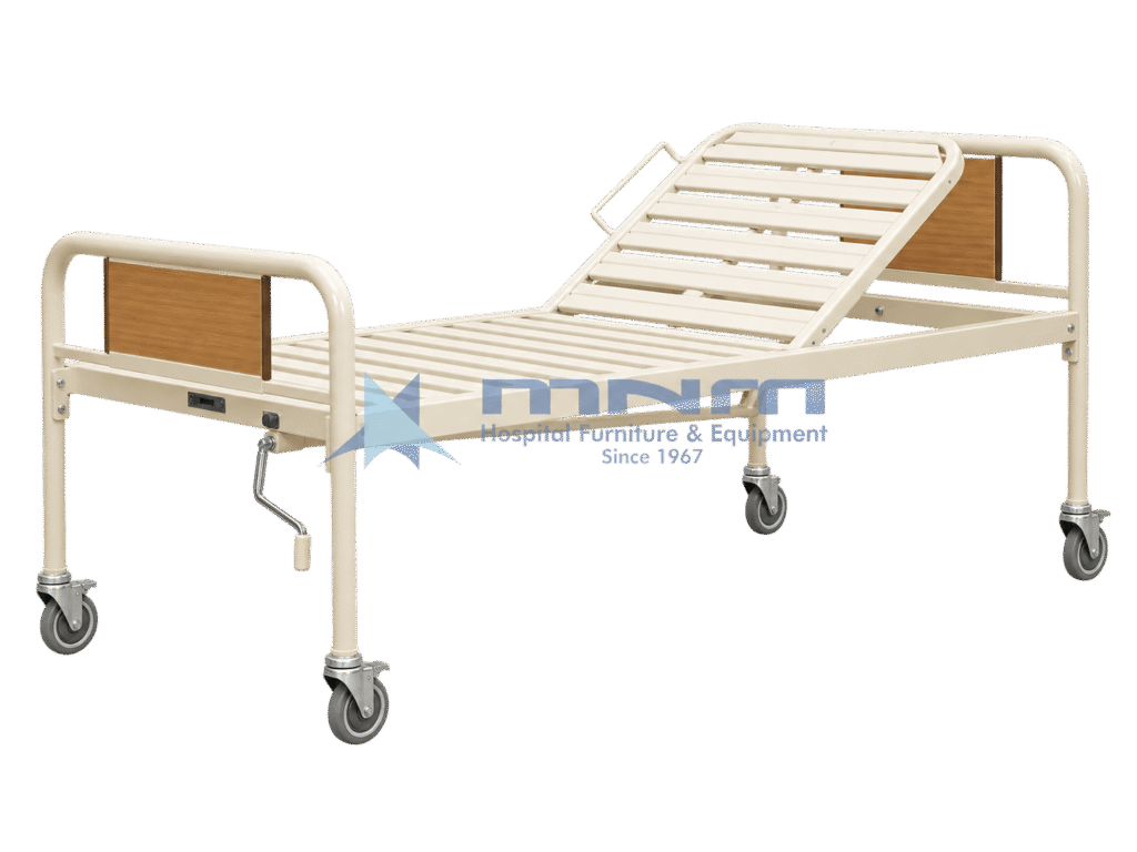Manual semi Fowler hospital bed with beige powder-coated tubular steel frame, slatted platform with backrest raised, wood-finish head and foot panels, single crank handle and castors